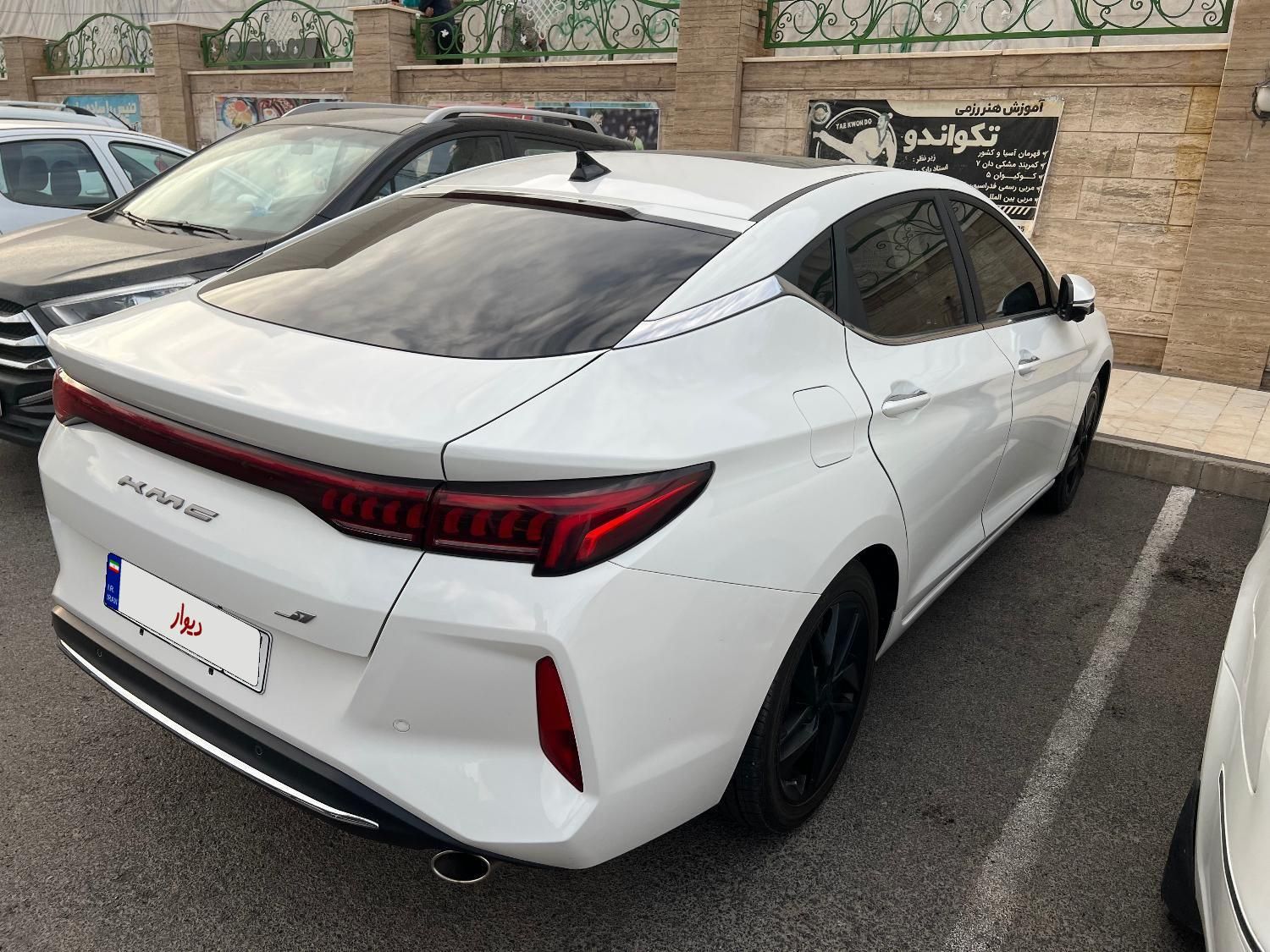 کی ام سی J7 اتوماتیک - 2024