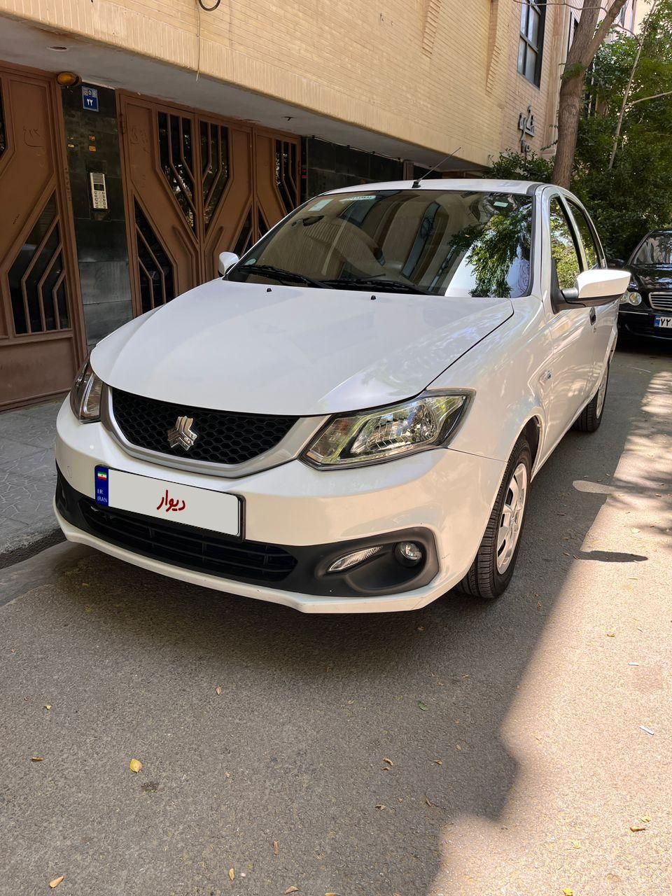 ساینا S دنده ای بنزینی - 1401