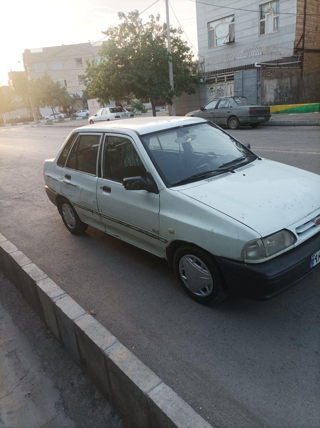 پراید صبا دنده‌ای - 1381