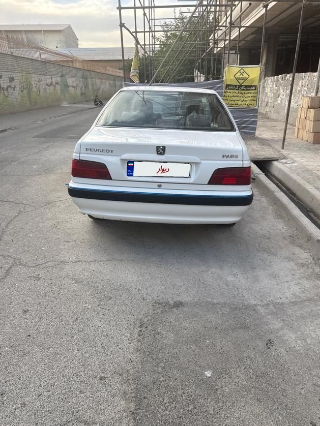 پژو پارس XU7P - 1402