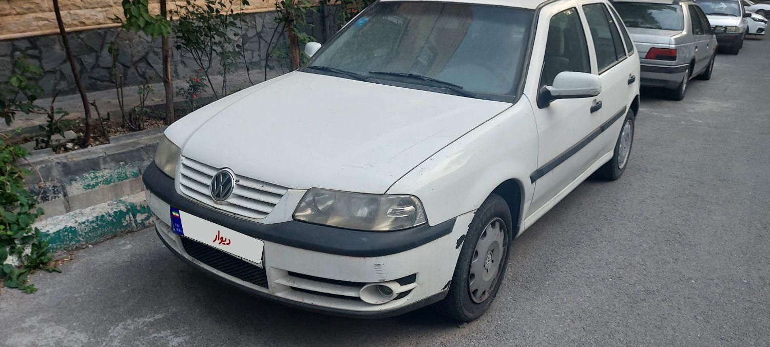 خودرو فولکس، گل آگهی ann_17903612