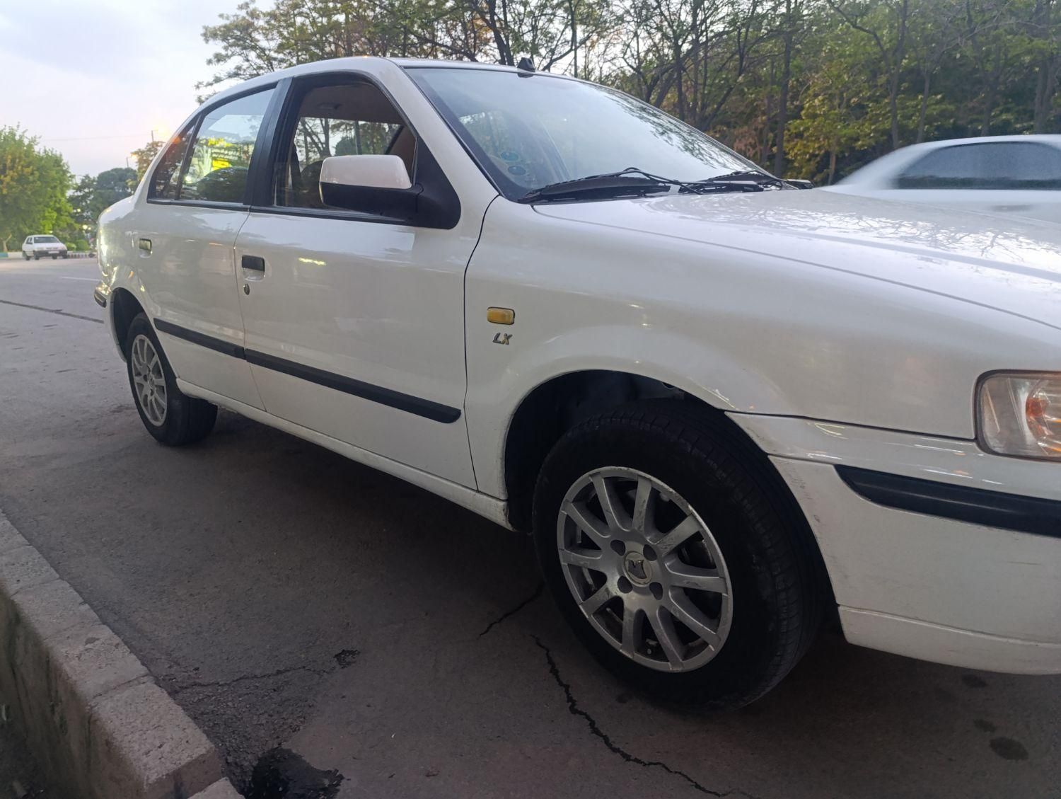 سمند LX XU7 - 1390