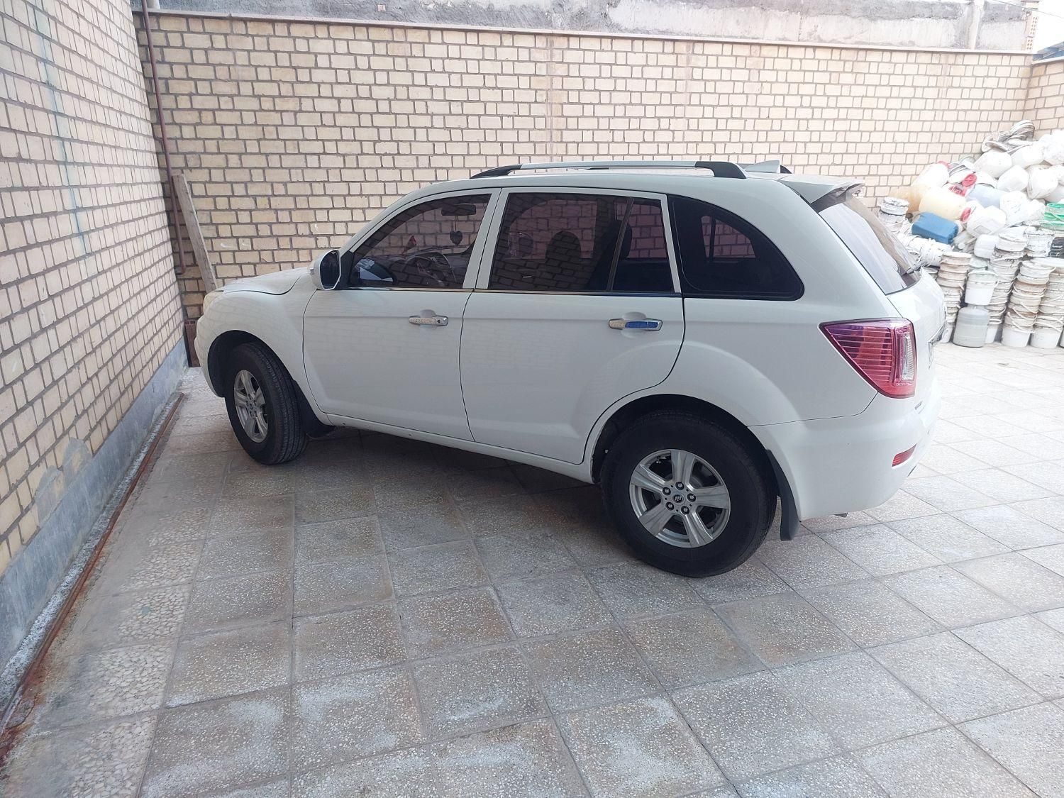 لیفان X60 دنده‌ای - 2013