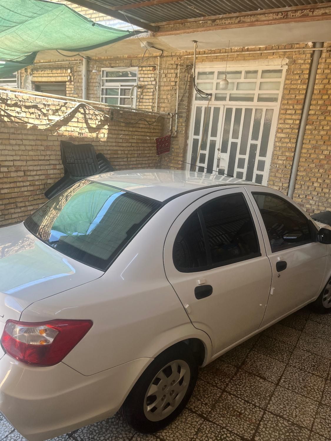 ساینا S دنده ای بنزینی - 1401