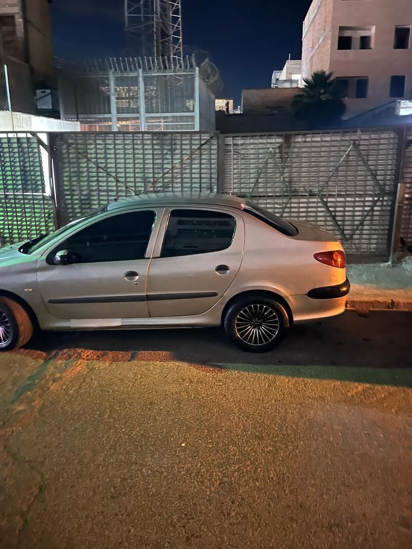 پژو 206 SD v8 - 1390