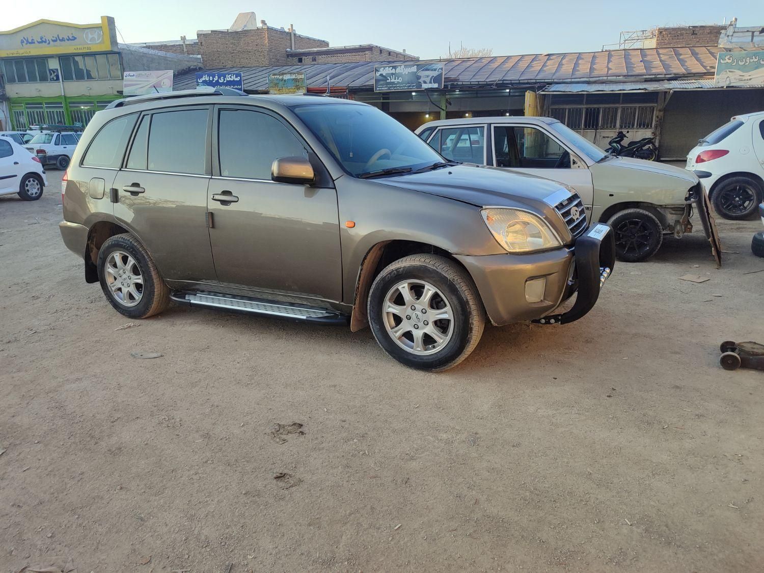 خودرو ام وی ام، X33 آگهی ann_17905730