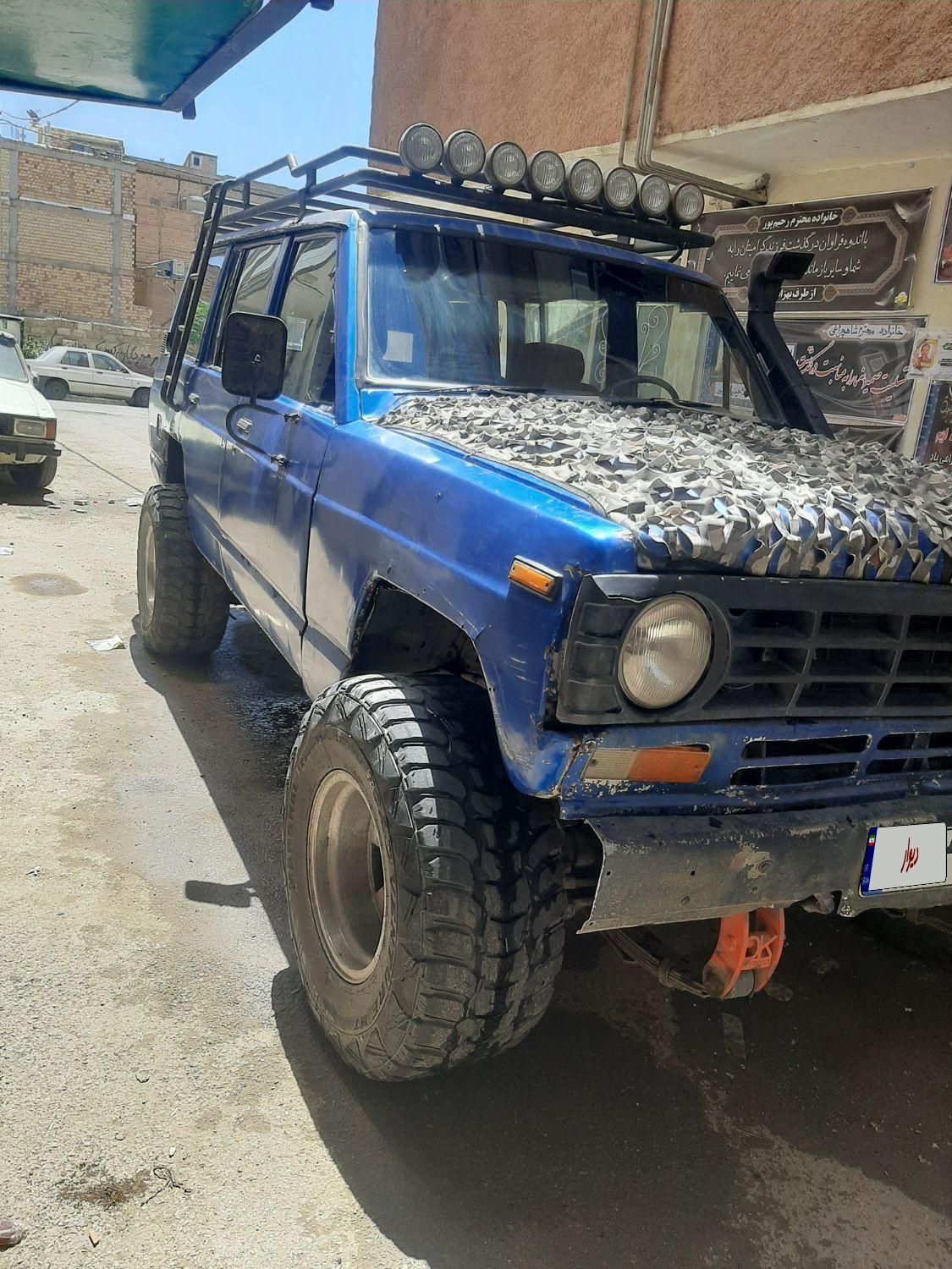 نیسان پاترول چهار درب 6 سیلندر - 1989
