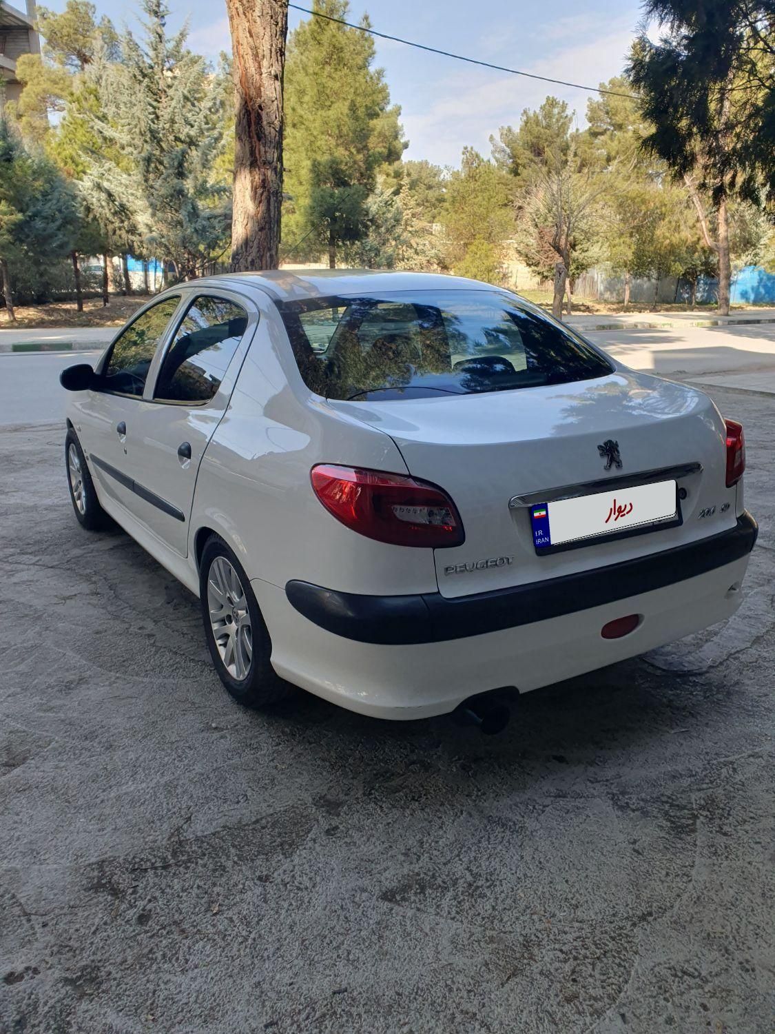 پژو 206 SD v8 - 1390