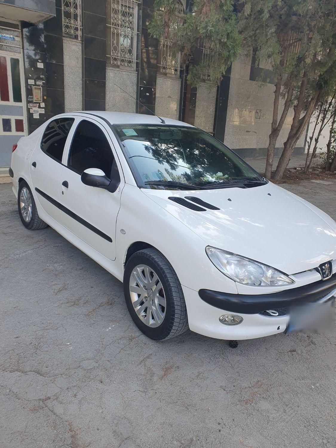 پژو 206 SD v8 - 1390
