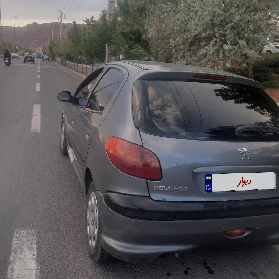 پژو 206 تیپ 3 - 1385