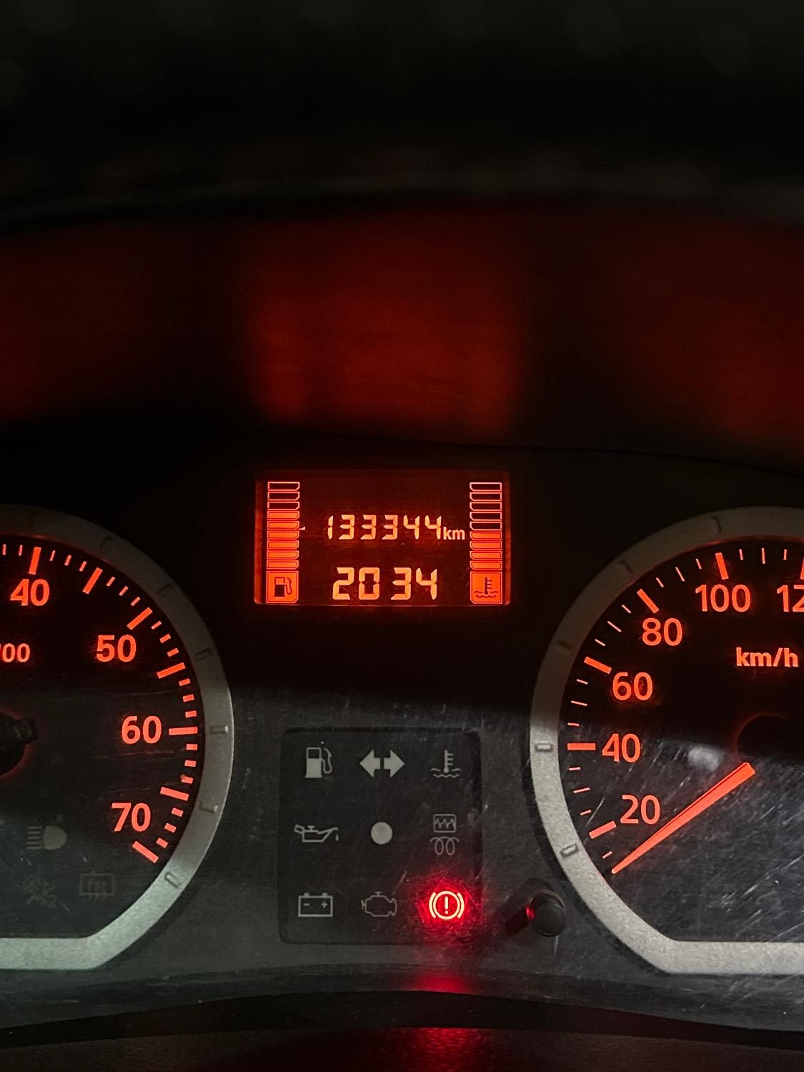 رنو تندر 90 E2 - 1395