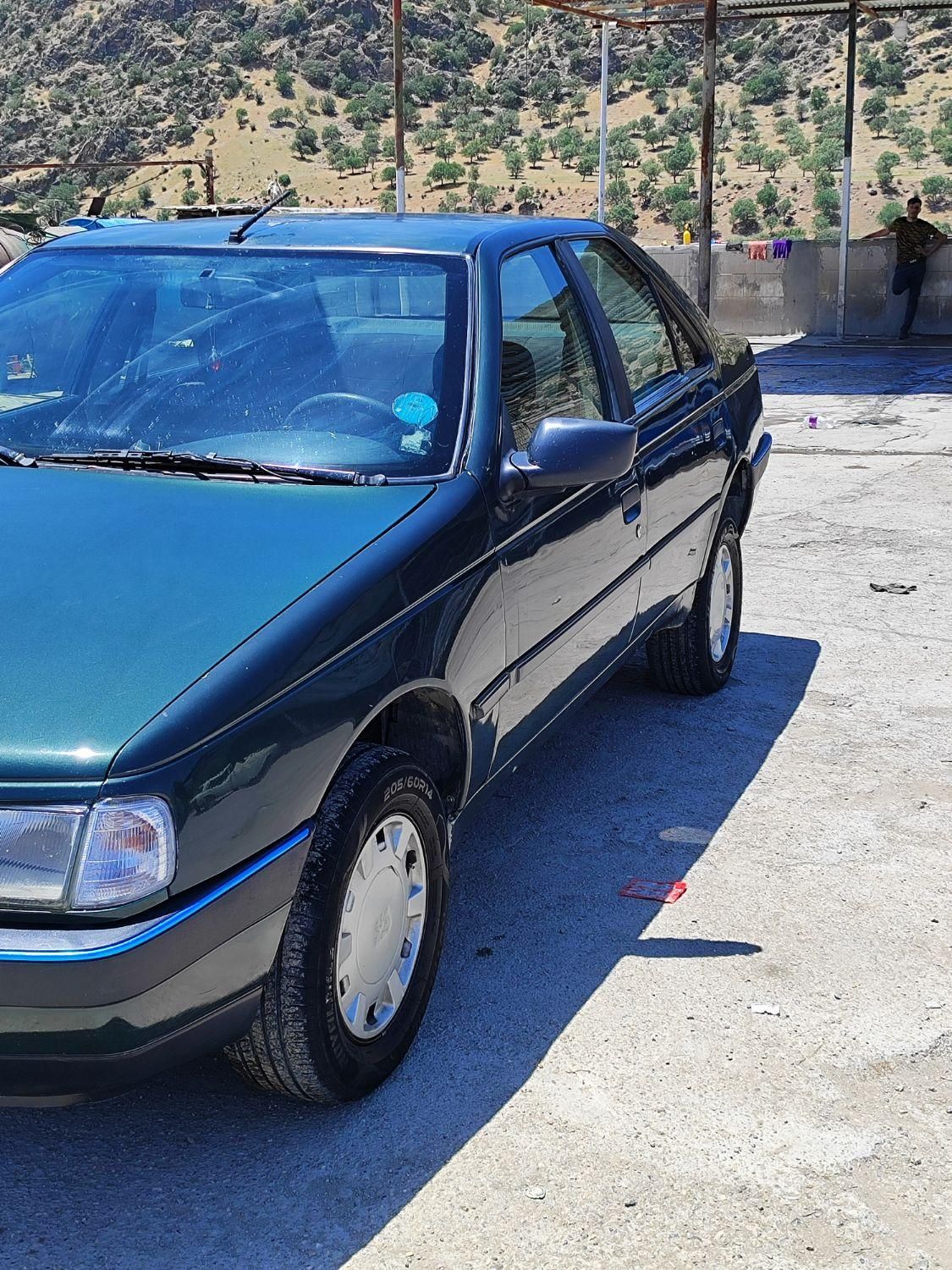 پژو 405 GLX - 1381