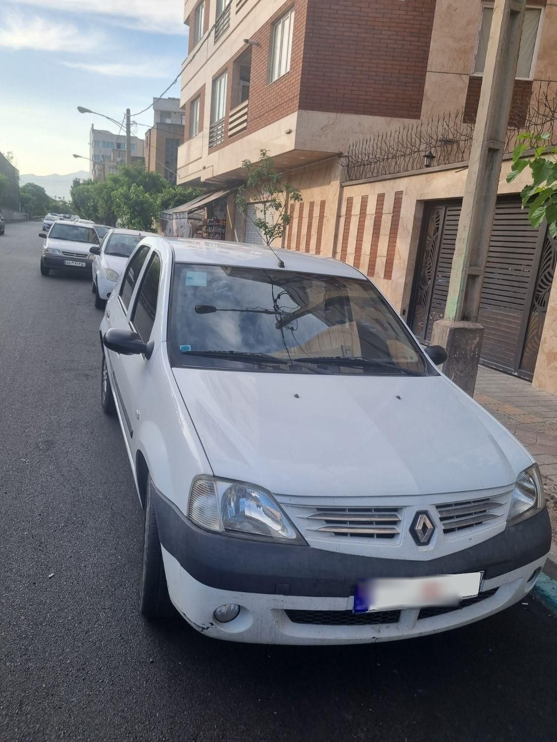 خودرو رنو، پارس تندر آگهی ann_17906211