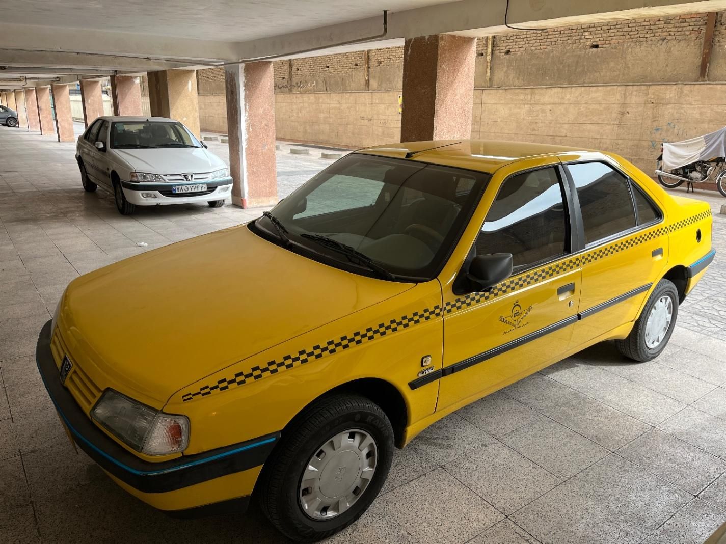 پژو 405 GLX - دوگانه سوز - 1396