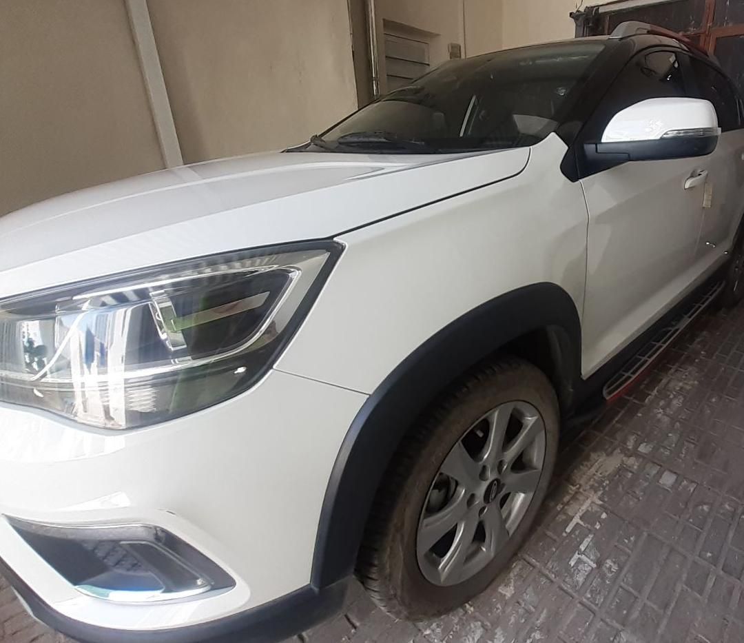 ام وی ام X22 دنده ای اسپرت لاکچری - 2023
