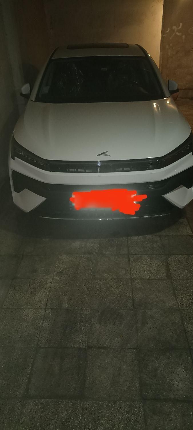 کی ام سی J7 اتوماتیک - 2024