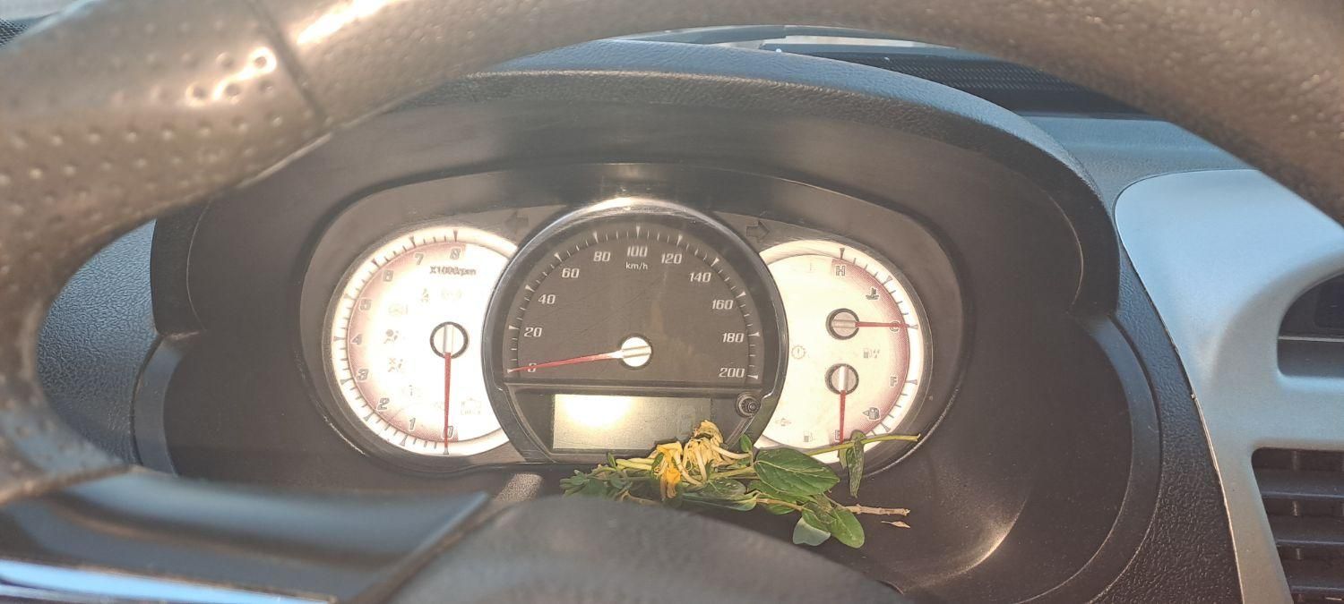 ساینا S دنده ای بنزینی - 1402
