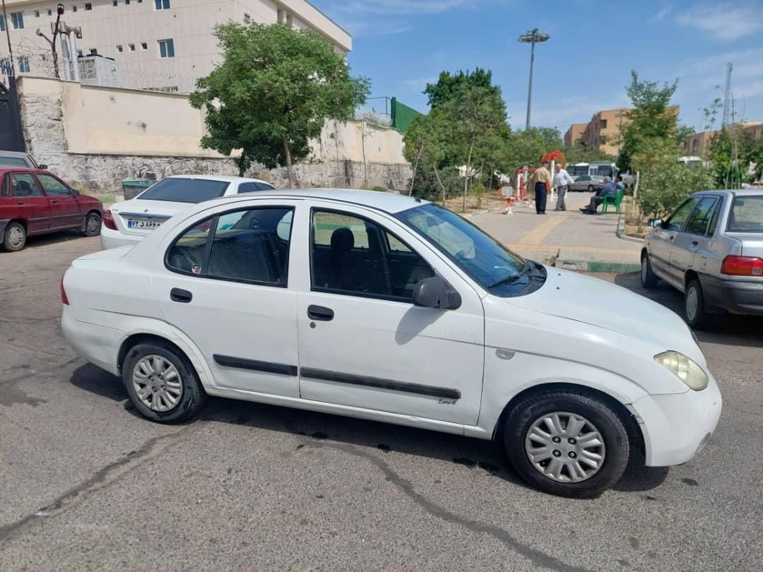 تیبا صندوق دار SX - 1393
