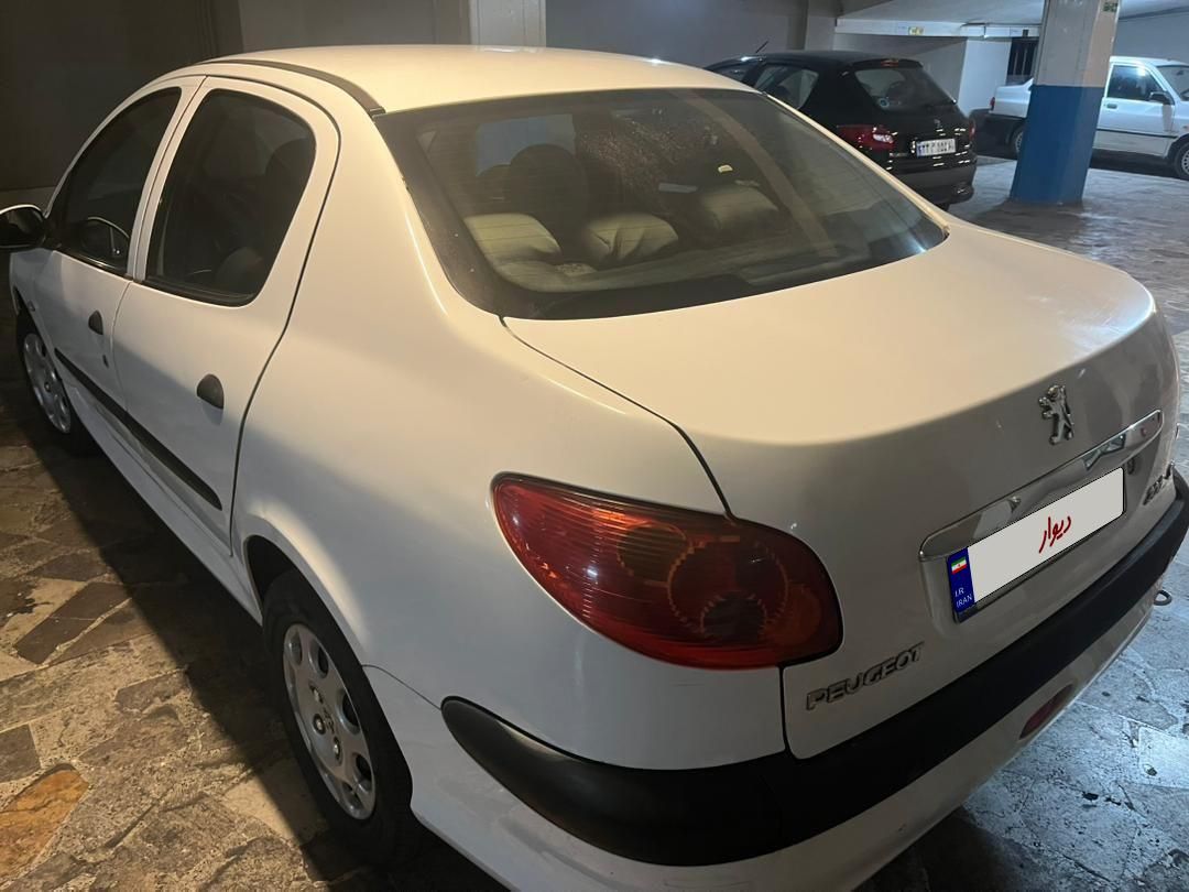 پژو 206 SD v8 - 1395