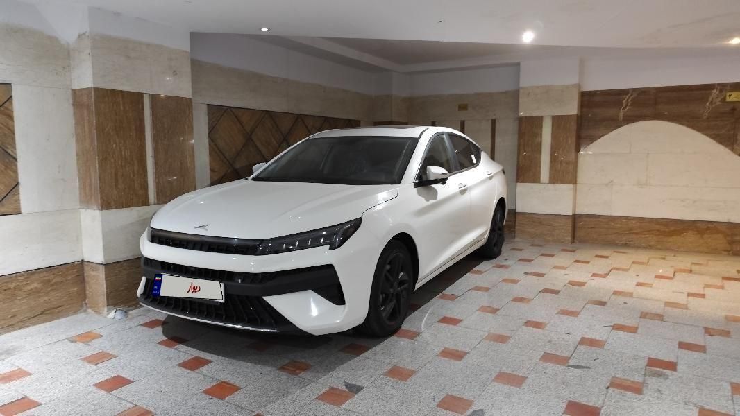 خودرو کی ام سی، J7 آگهی ann_17909354