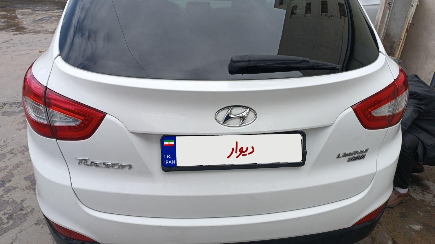 هیوندای توسان 2.4 لیتر - 2015