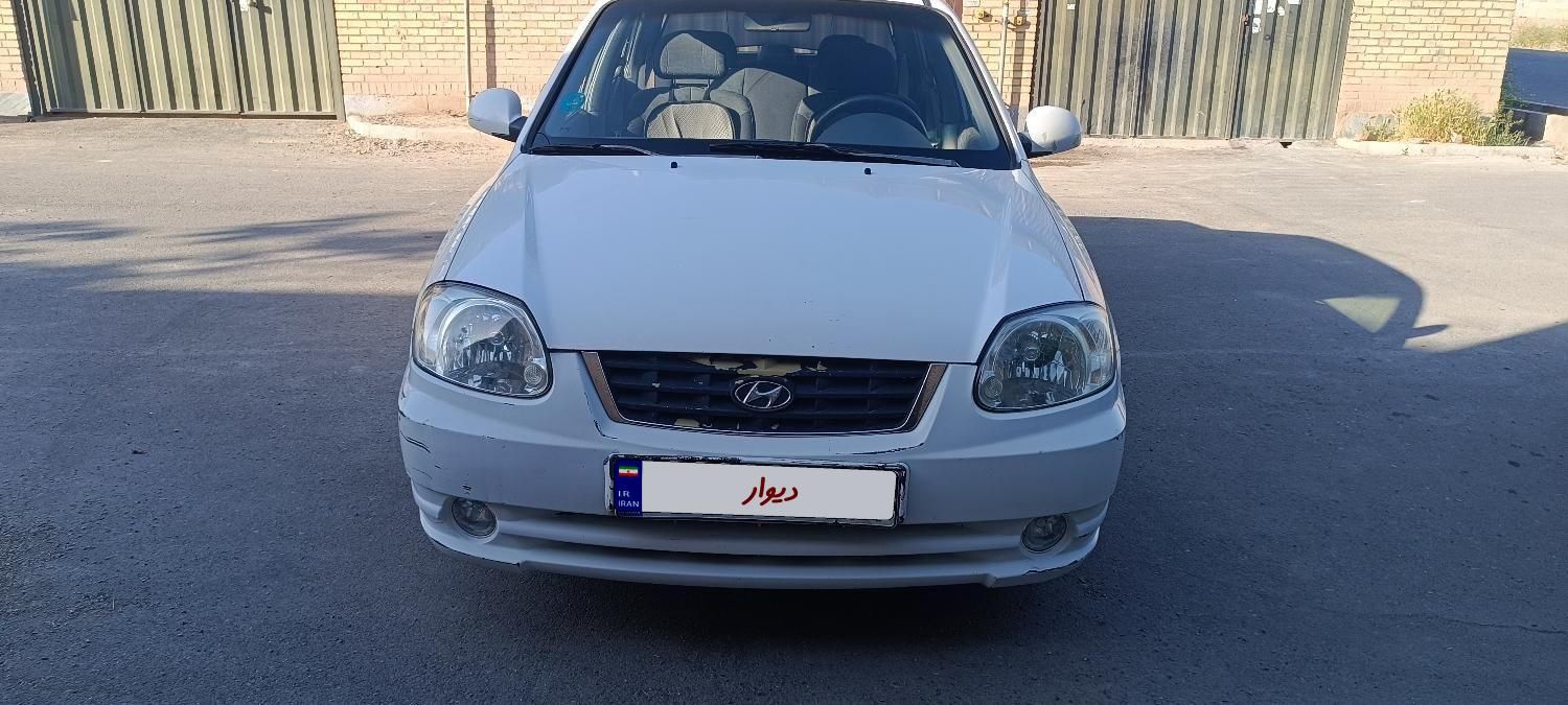 هیوندای ورنا اتوماتیک - 2009