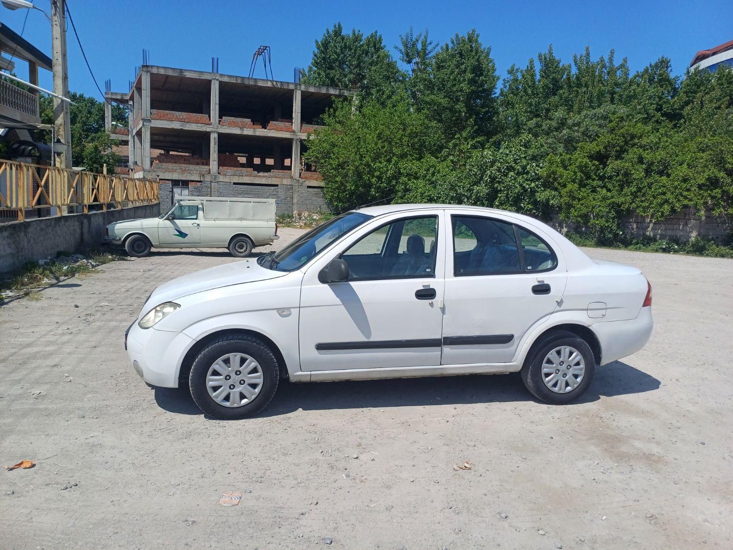 تیبا صندوق دار SX - 1390