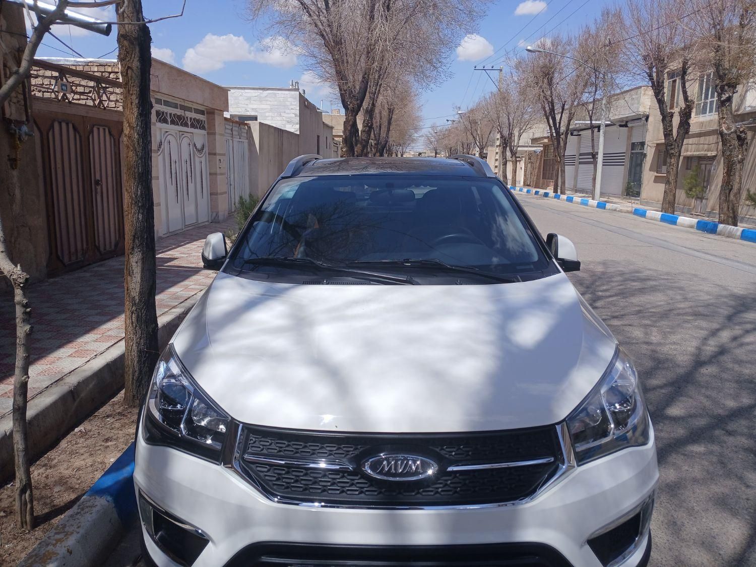 خودرو ام وی ام، X22 آگهی ann_17910767