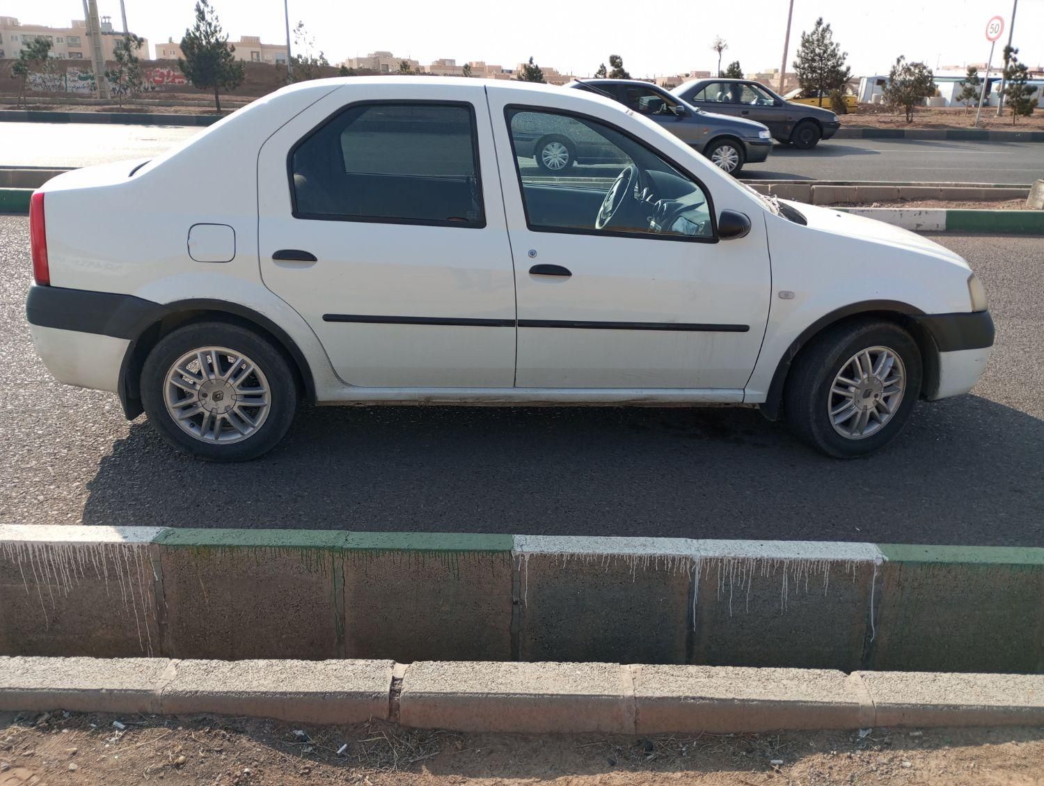 رنو تندر 90 E2 - 1392