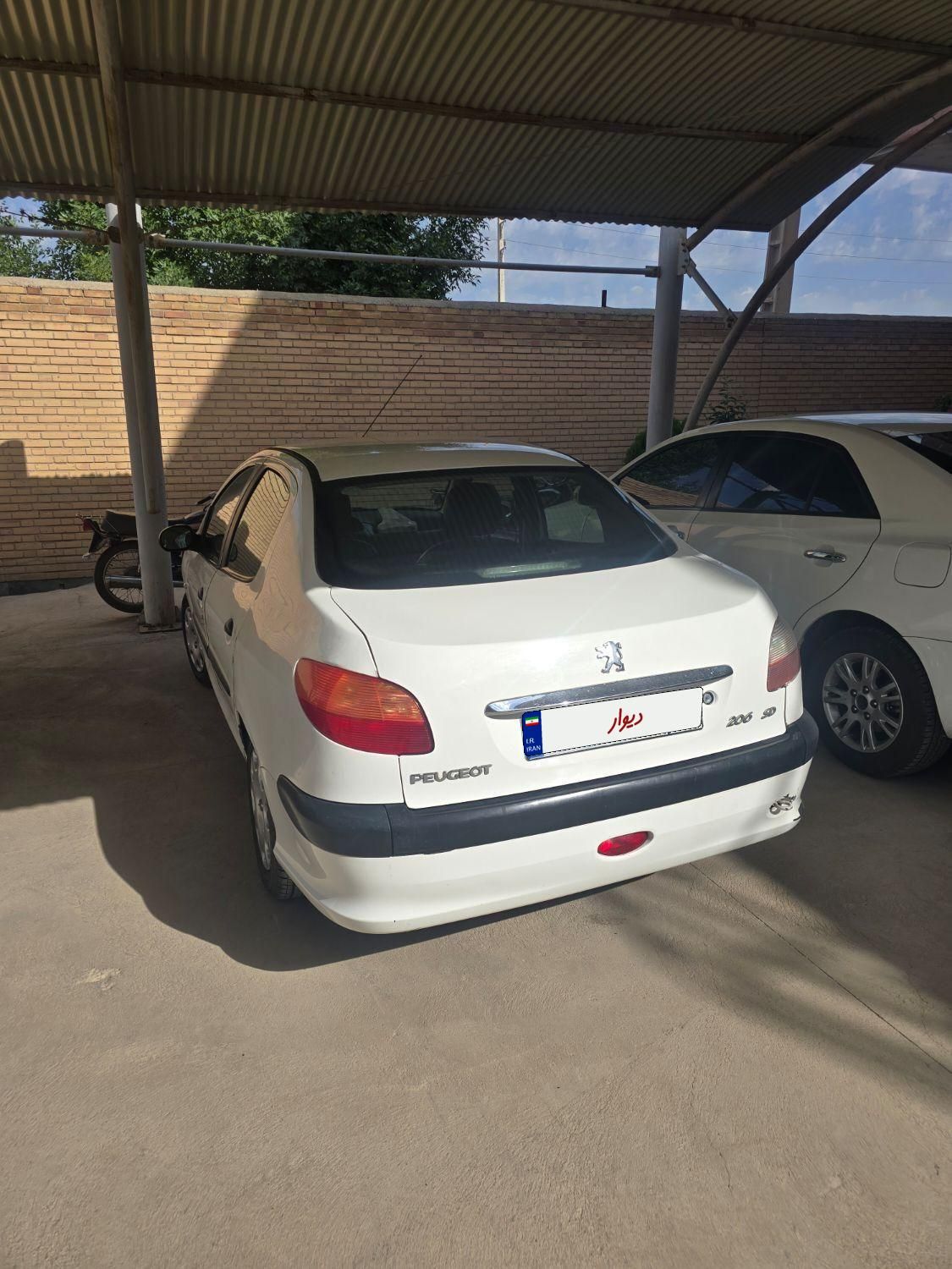 پژو 206 SD v1 - 1388