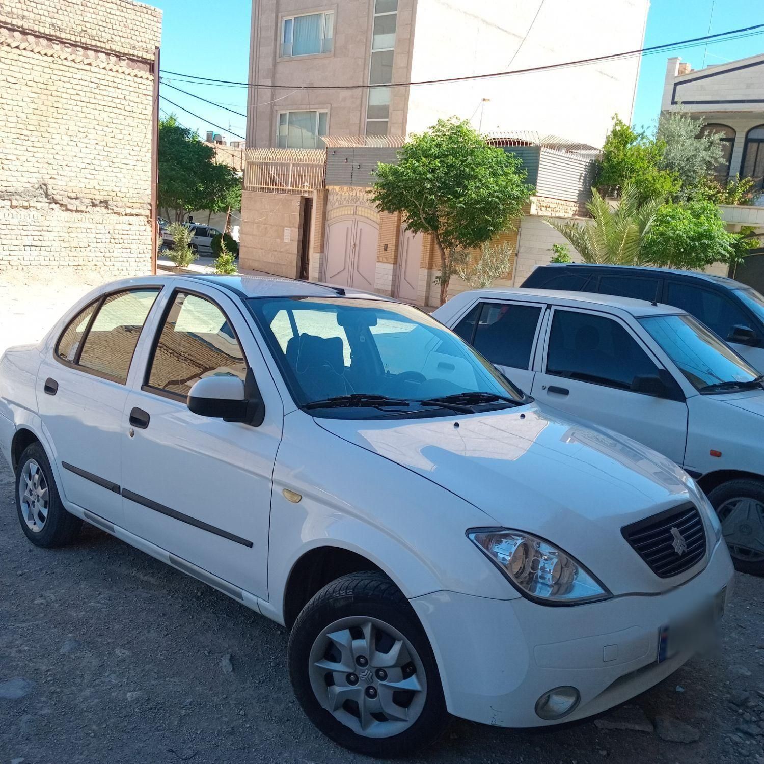 تیبا صندوق دار SX - 1398