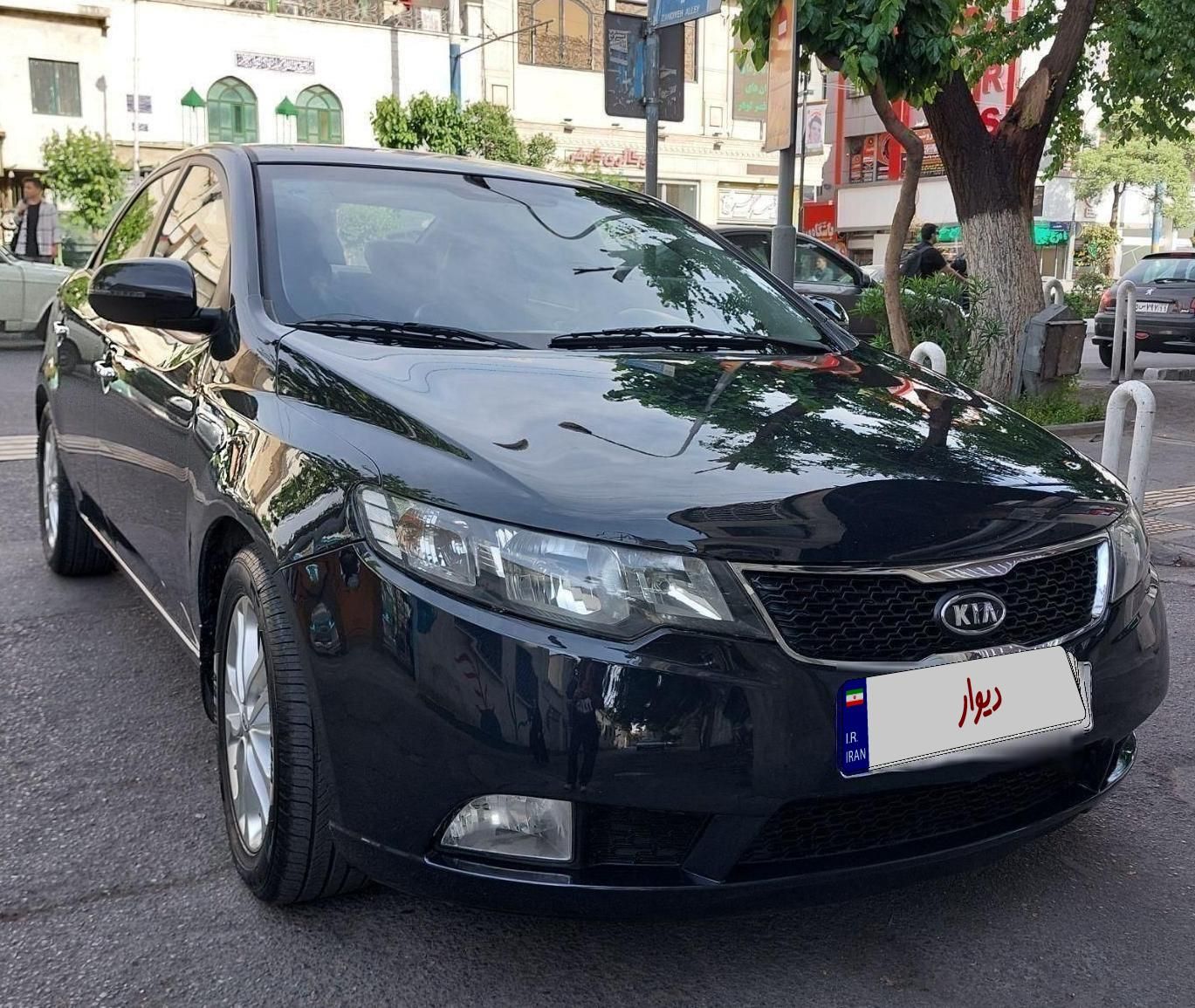 خودرو کیا، سراتو مونتاژ آگهی ann_17911272