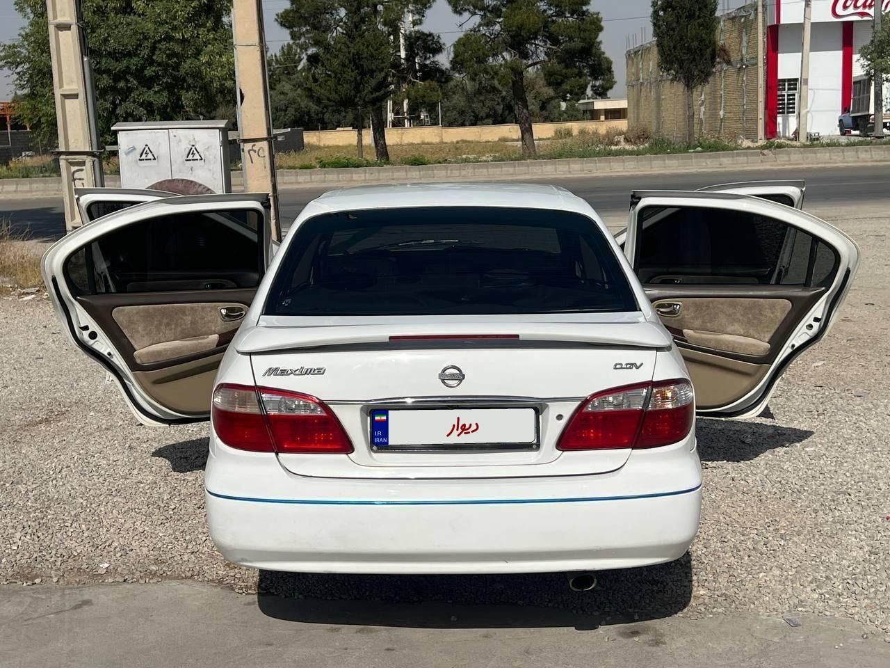 نیسان ماکسیما دنده‌ای - 2006