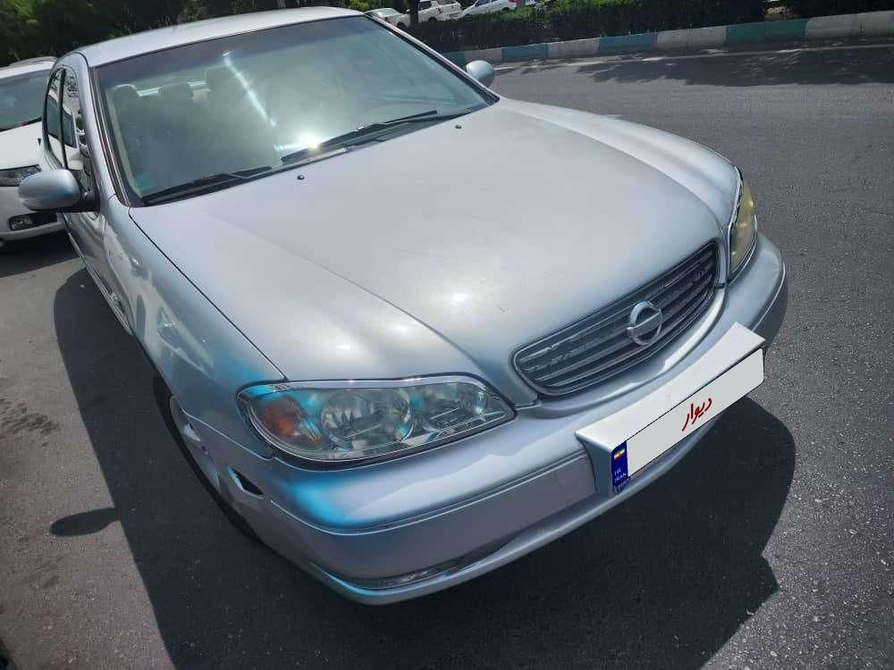 نیسان ماکسیما دنده‌ای - 2005