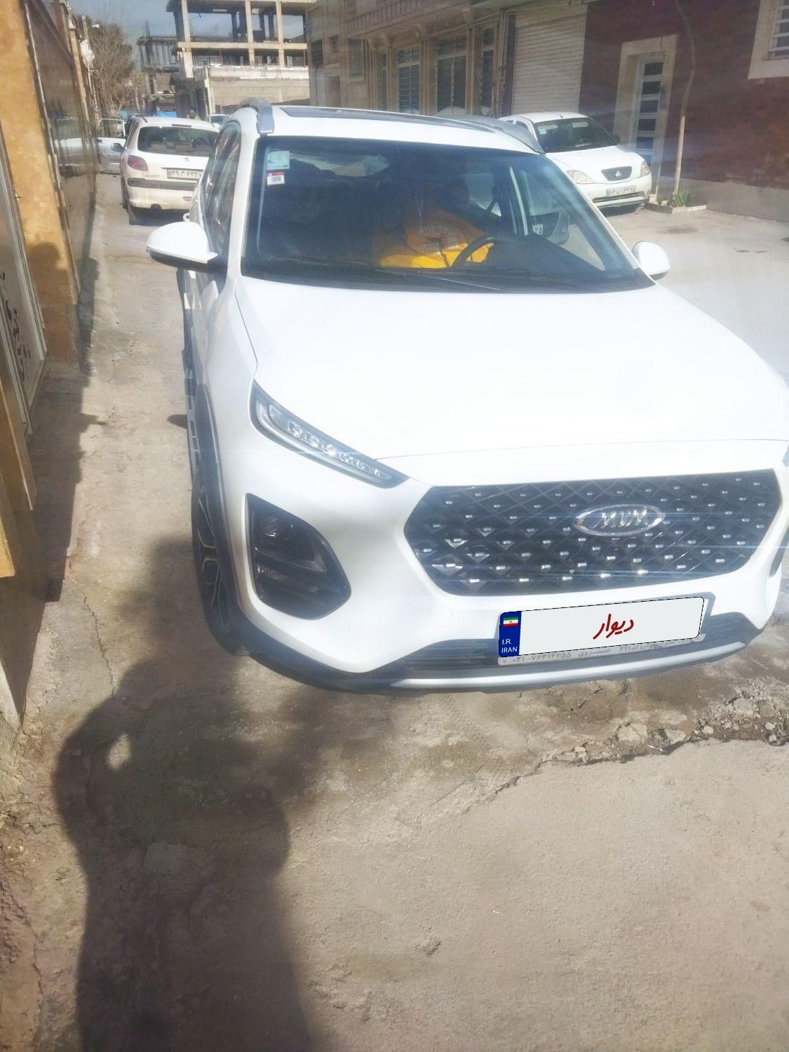 ام وی ام X22 دنده ای اسپرت لاکچری - 2024