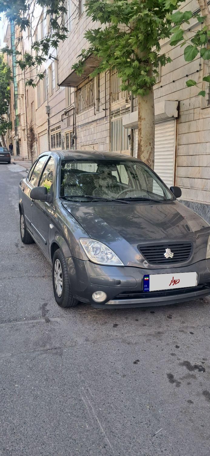 تیبا صندوق دار SX - 1393