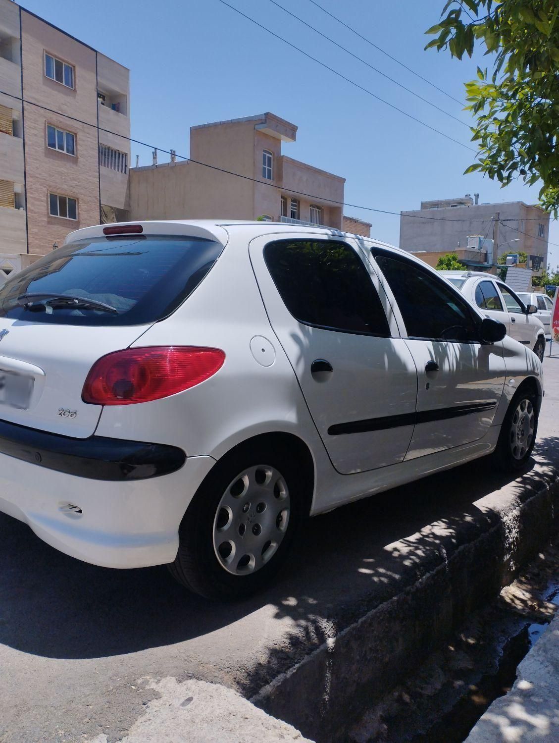 خودرو پژو، 206 آگهی ann_17915455
