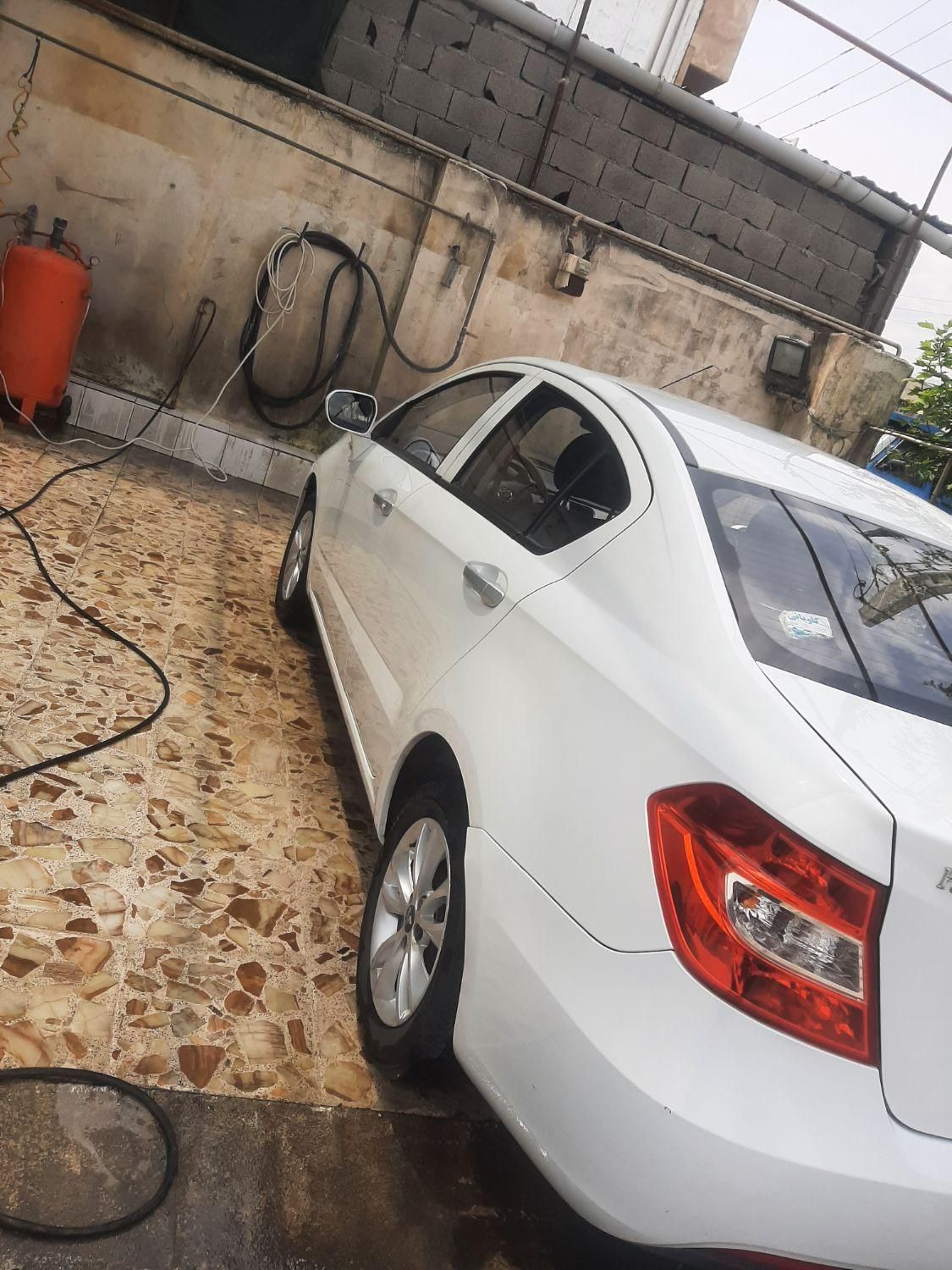 برلیانس H230 دنده‌ای - 2017