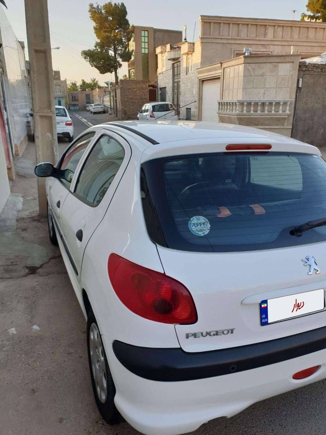پژو 206 تیپ 2 - 1398