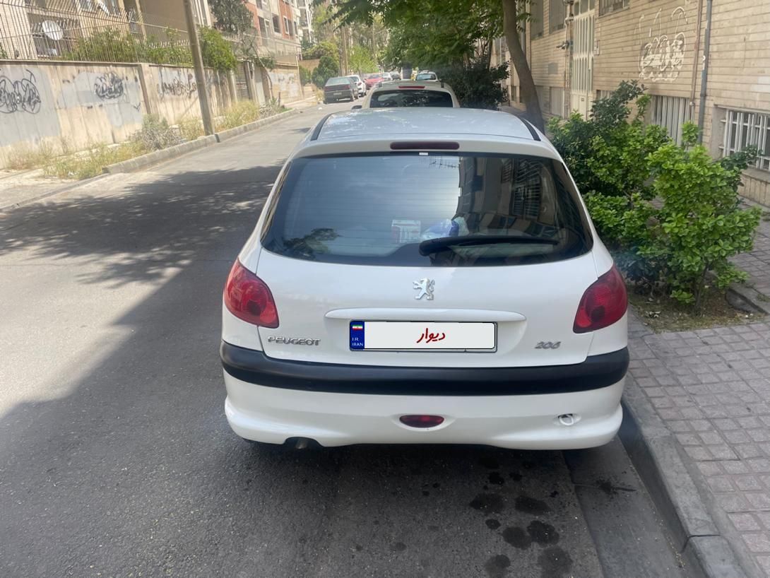 پژو 206 تیپ 5 - 1395