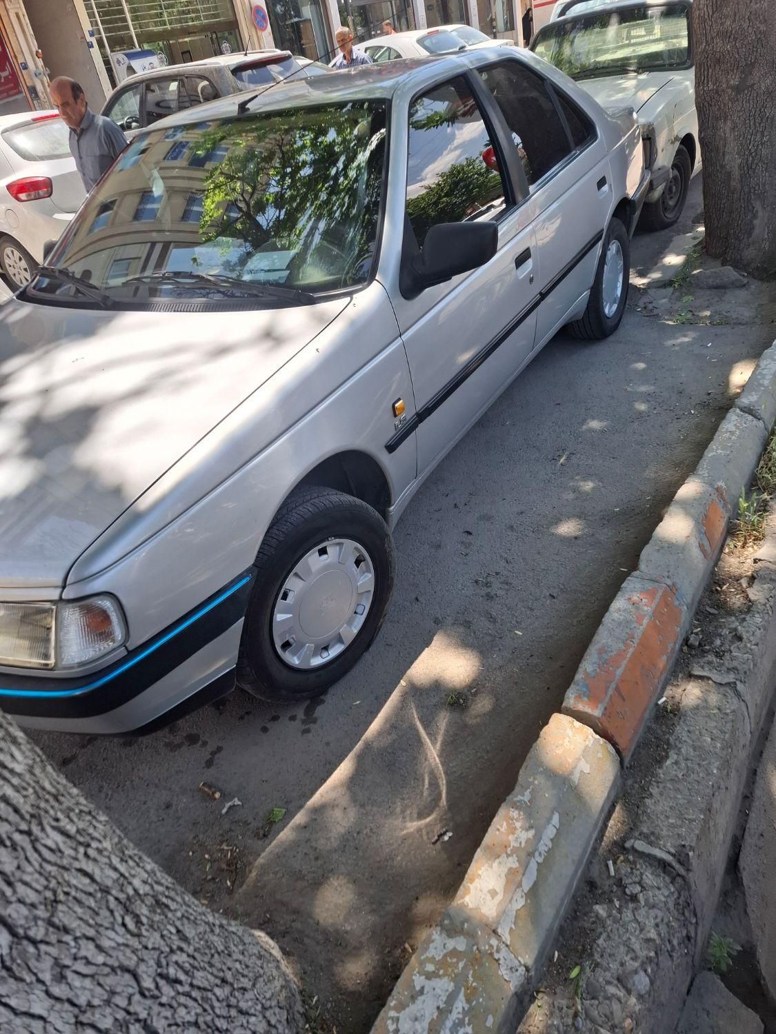 پژو 405 GL - 1379
