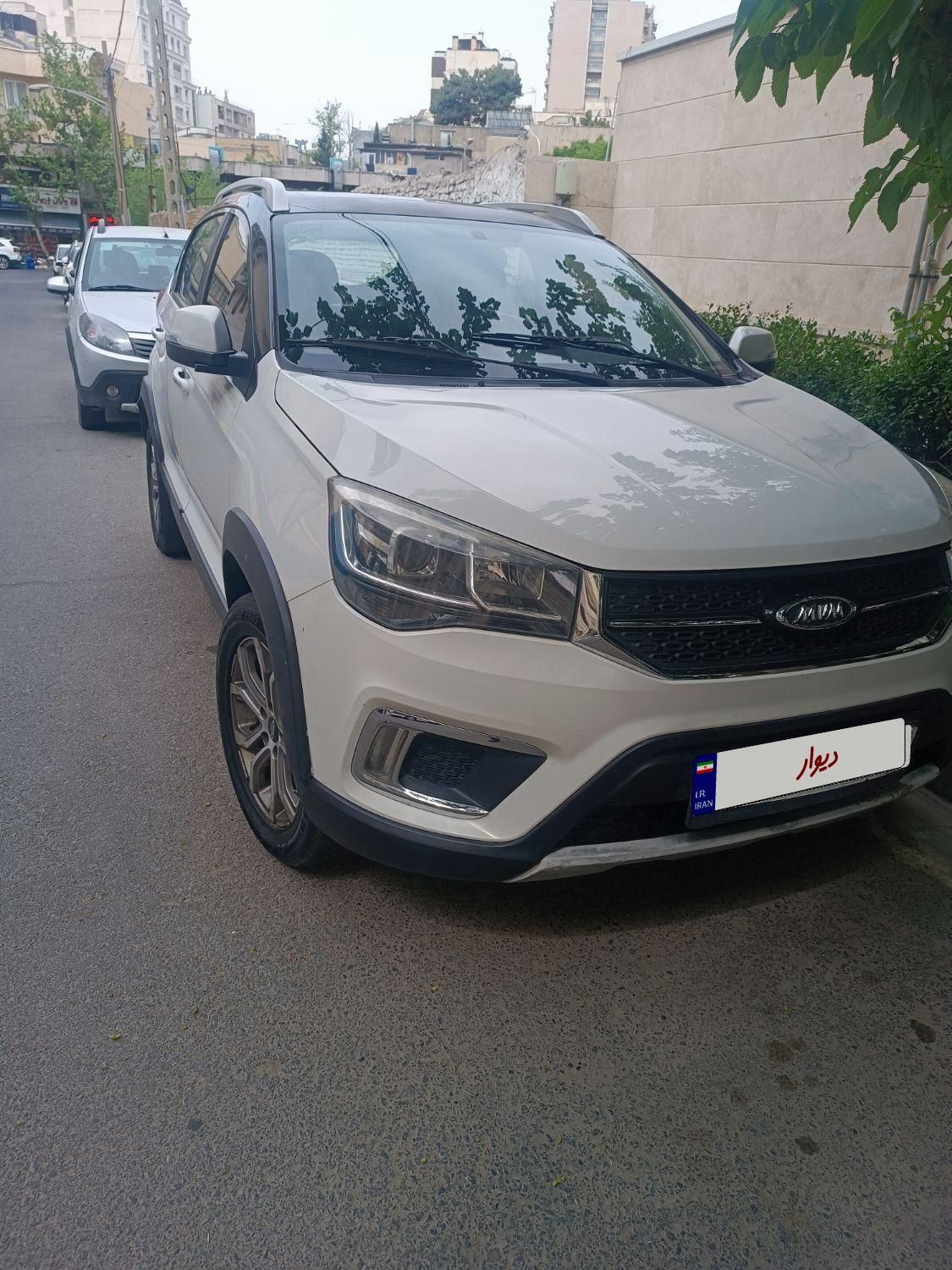 خودرو ام وی ام، X22 آگهی ann_17916642