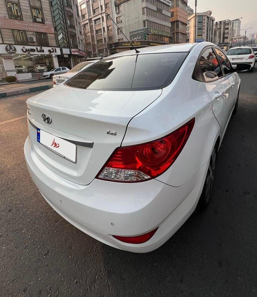 هیوندای اکسنت 1.6 لیتر بلو - 2015