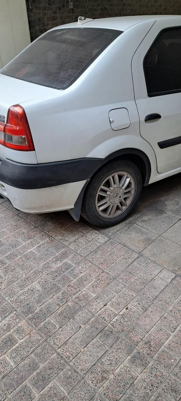 خودرو رنو، پارس تندر آگهی ann_17917131