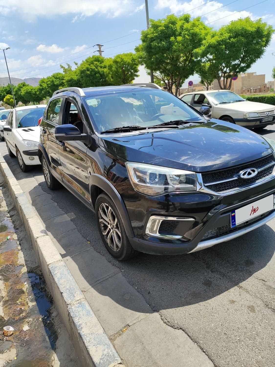 خودرو ام وی ام، X22 آگهی ann_17918223