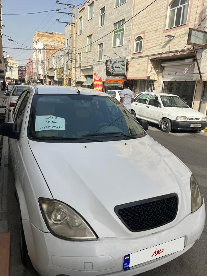 تیبا صندوق دار SX - 1393