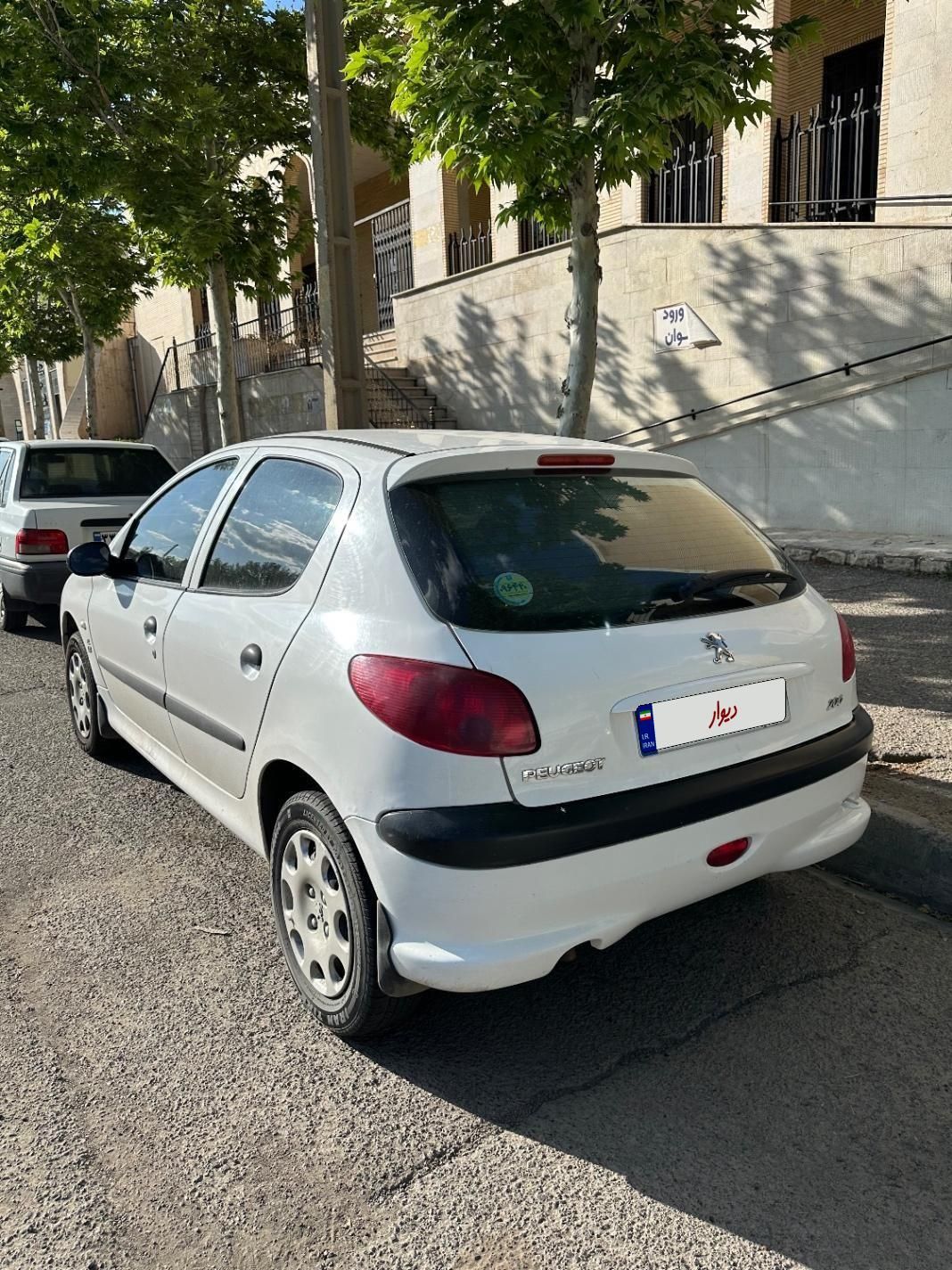 پژو 206 تیپ 2 - 1399