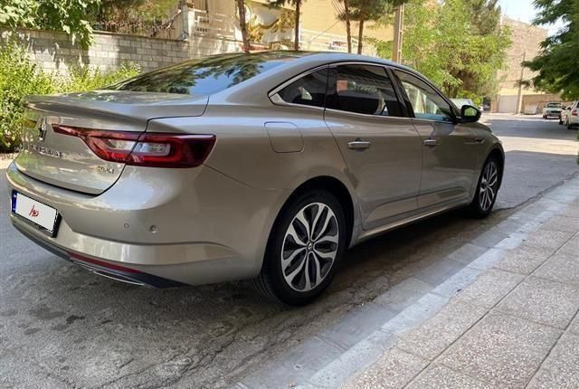 خودرو رنو، تالیسمان آگهی ann_17919189