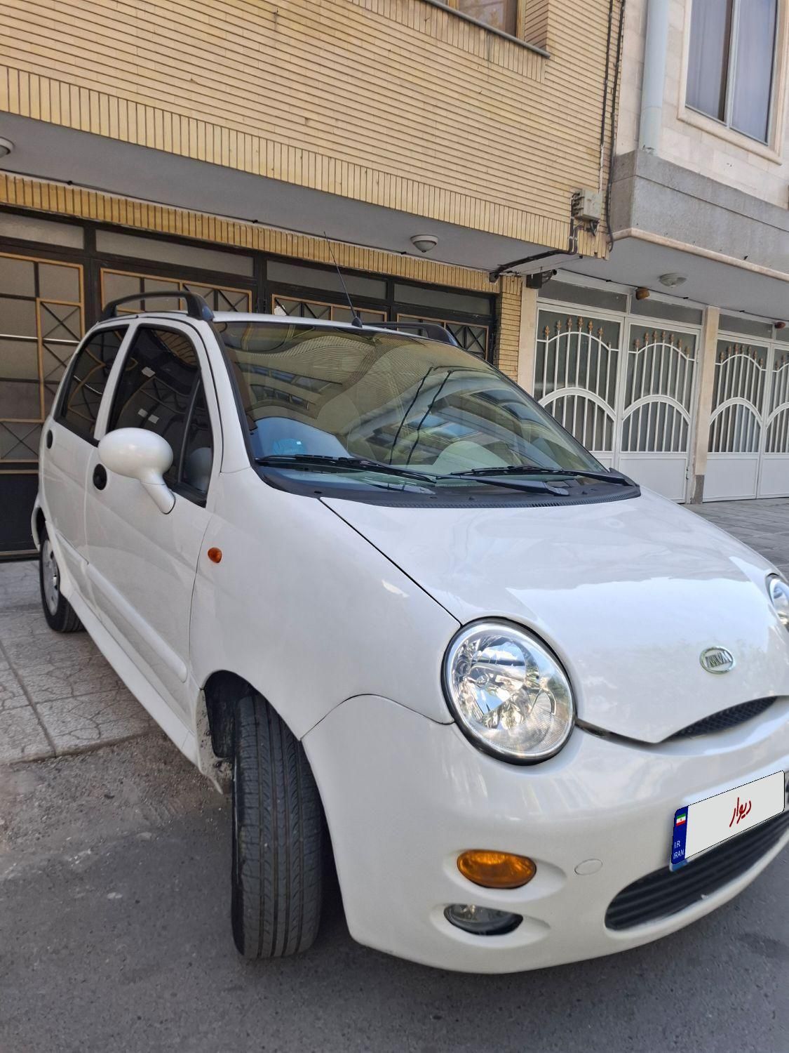 ام وی ام 110 چهار سیلندر دنده ای - 2015