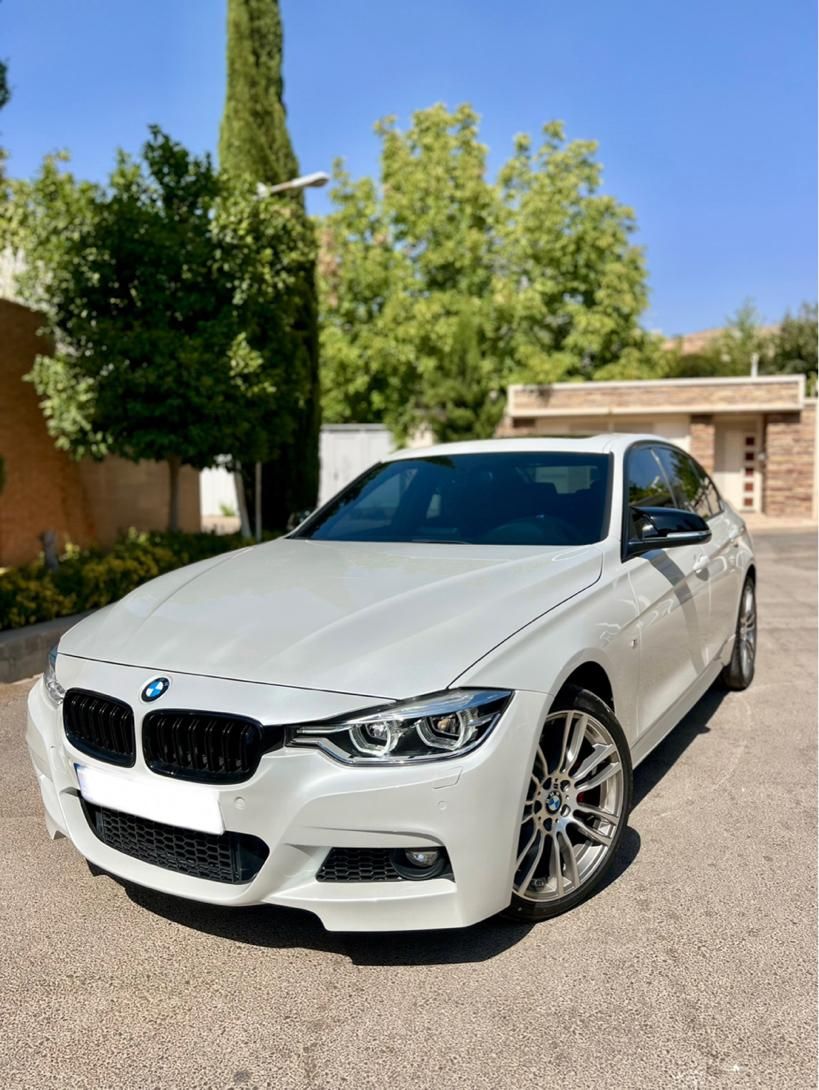ب ام و سری 3 سدان 320i - 2018